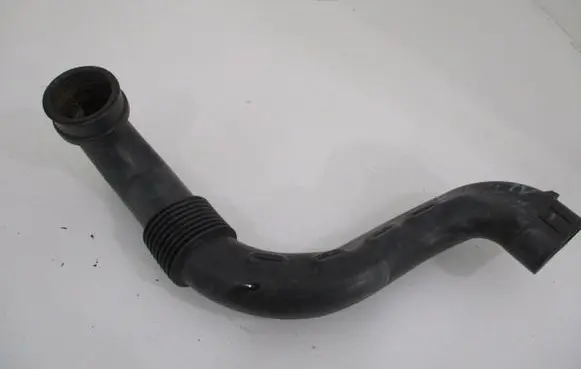 Renault Captur Air intake duct part 165556691R