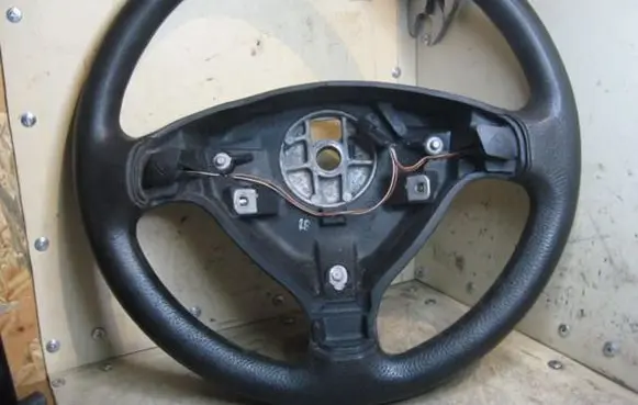 Opel Zafira A Steering wheel