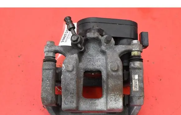KIA EV6 Rear brake caliper T158247700