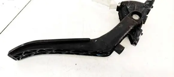Volkswagen Touareg I Accelerator throttle pedal 7L6721507 6PV00777025