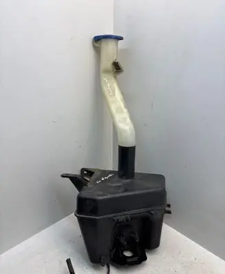 KIA Sportage Windshield washer fluid reservoir/tank 986101F003 986101F200 986101F101