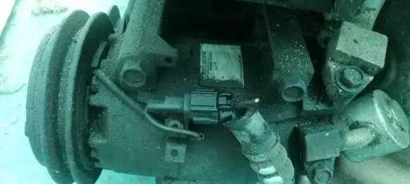 Nissan Almera N16 Air conditioning (A/C) compressor (pump) 92600bn300