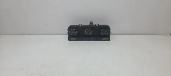Volkswagen PASSAT B6 Climate control unit