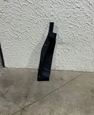 Citroen Berlingo Rear seat side bottom trim 9682127577 060936J01
