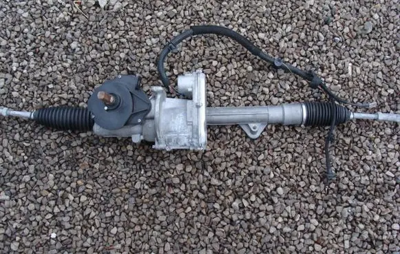 Citroen C3 Steering rack 38028320