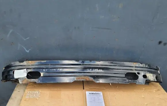 Jaguar XF X250 Front bumper cross member