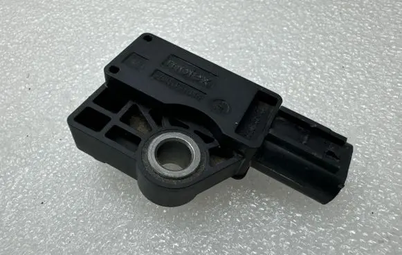 Tesla Model X Sensor 2047491014 2047491007