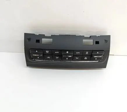 Maserati Ghibli Interior fan control switch 670126323