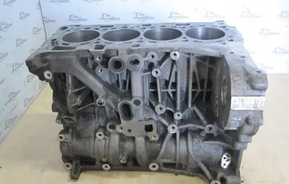 BMW 5 E60 E61 Engine block 