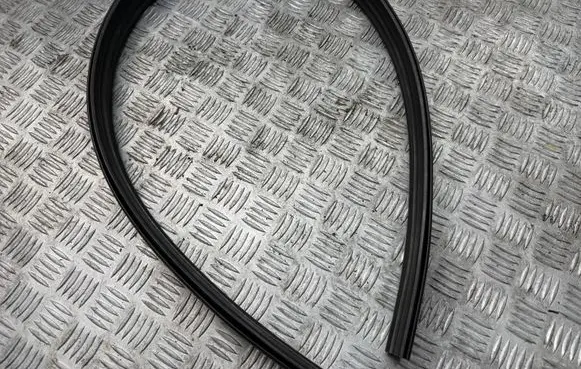 Land Rover Range Rover Velar Engine compartment rubber J8A216K816AA