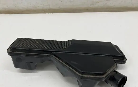 Intake resonator
