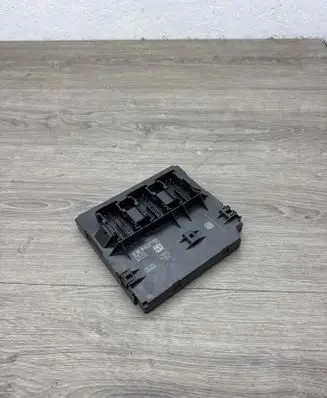 Volkswagen PASSAT B7 Comfort/convenience module 3AA937087H 5WK50415 BCMPQ47