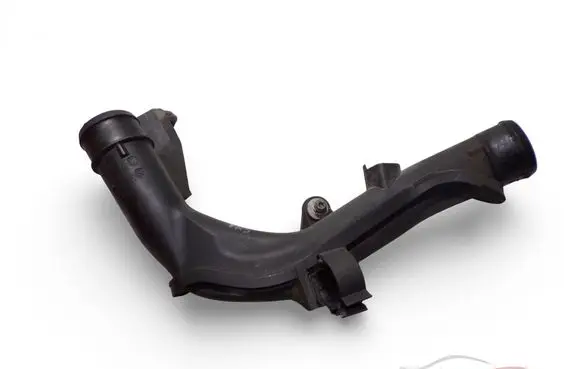 Skoda Octavia Mk2 (1Z) Intercooler hose/pipe 5N0145770A