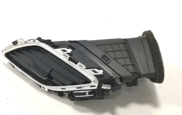 Hyundai i40 Dash center air vent grill 974203Z000 U09D86