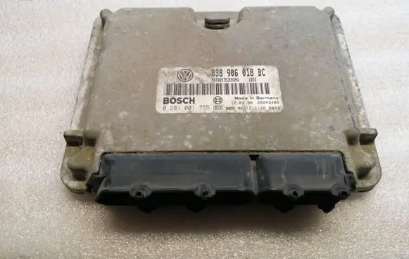 Volkswagen Golf IV Engine control unit/module 038906018BC 0281001755 28SA3489