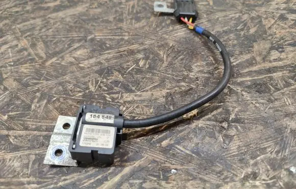 Maserati Coupe ESP acceleration yaw rate sensor 184849