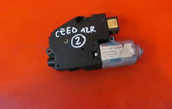 KIA Ceed Sunroof motor/actuator RK00593 NR2