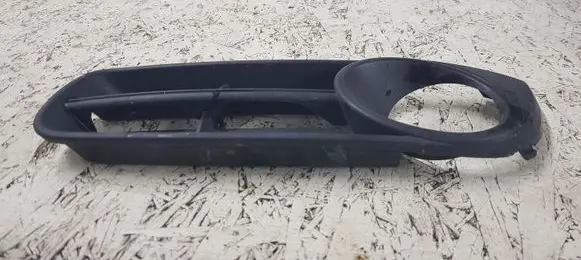 Skoda Roomster (5J) Front fog light trim/grill 5J0853665