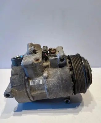 Mercedes-Benz C W204 Air conditioning (A/C) compressor (pump) A0022304411