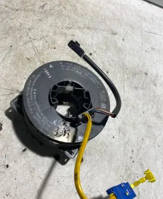 Opel Zafira A Airbag slip ring squib (SRS ring) 87654321