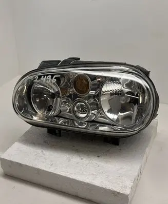 Volkswagen Golf IV Headlight/headlamp 1J2941015A 6774203Q 04CCR02A0116