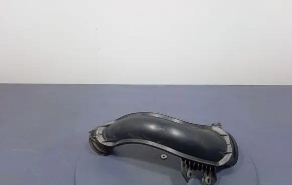 Volvo V40 Air intake hose/pipe CV61-9C623-EB