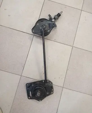 Toyota Highlander XU50 Spare wheel mounting bracket 6406000 1159175