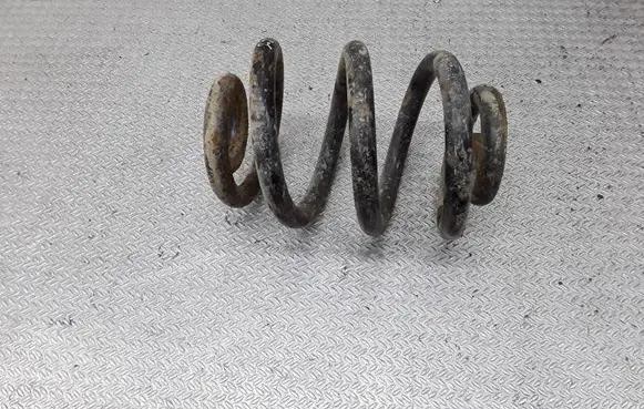 Volkswagen Multivan T4 Rear coil spring