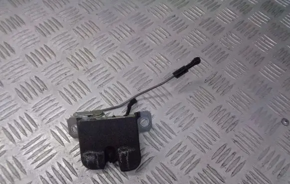 Seat Leon (1M) Tailgate exterior lock 6L6827505A