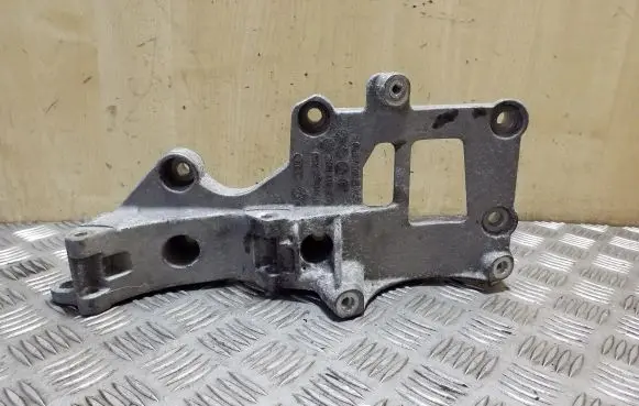 Audi TT TTS Mk2 Generator/alternator bracket 06F903143E