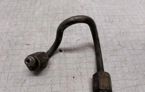 Toyota Yaris Fuel line pipe