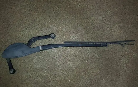 BMW 5 E39 Front wiper blade arm 61618209880 61618361744