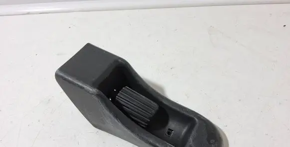 Volkswagen Multivan T4 Front door seat control surround trim 001674