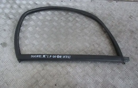Fiat Ducato Front door rubber seal 