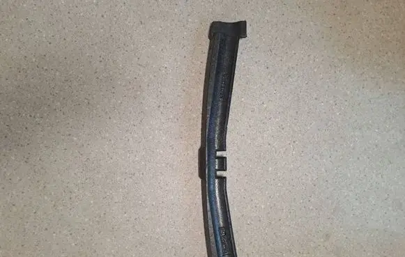 Volkswagen PASSAT B5.5 Rear bumper foam support bar 3B98072571A