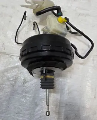 Opel Zafira C Brake booster 13308771