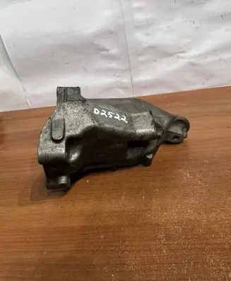 Mercedes-Benz E W212 other engine part A6512233504 D2522
