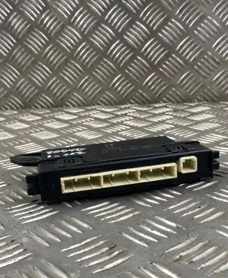 Lexus RX 450H Other control units/modules 8865048F70