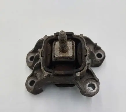 Mini Cooper Countryman R60 Gearbox mount 6784355