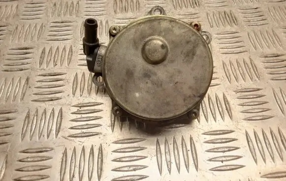 Audi A6 S6 C5 4B Vacuum pump 057145100B