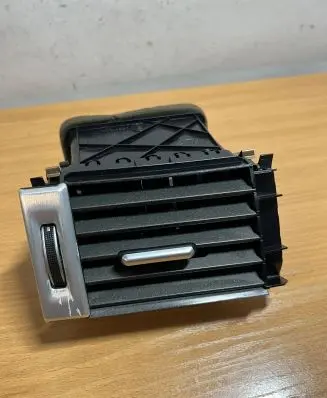 Land Rover Range Rover Evoque L538 Other center console (tunnel) element D01