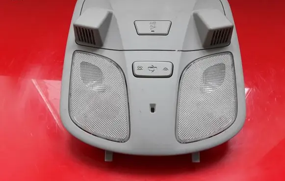 Hyundai i40 Front seat light NOCODE