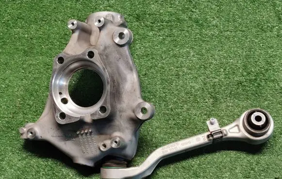 BMW 4 G22 G23 G24 G26 Front wheel hub spindle knuckle 6892515DANEK 6892515 689251502