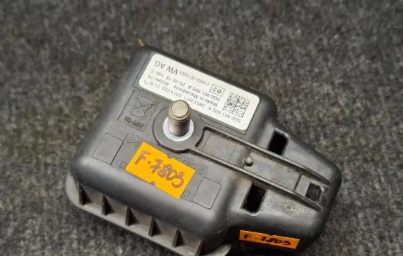 Audi A6 S6 C8 4K Alarm system siren 5Q0951605A