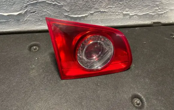 Volkswagen PASSAT B6 Tailgate rear/tail lights 3C9945093