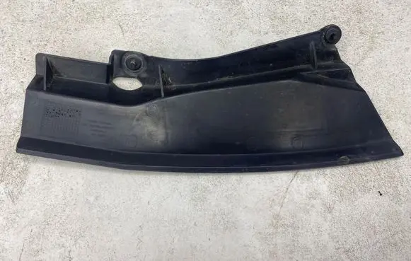 Opel Corsa D Intercooler air guide/duct channel 13241645 600002190
