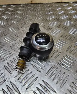KIA Ceed Gear lever shifter trim leather/knob 