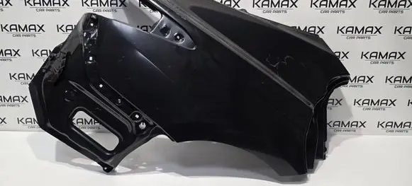 Toyota Camry VIII XV70 Tailgate/boot lid cover trim