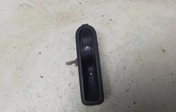 Renault Megane II Electric window control switch 156013870