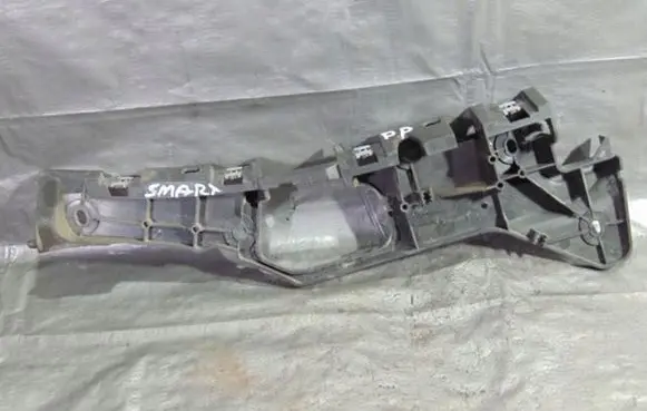 Smart ForTwo I Front bumper mounting bracket